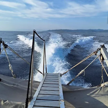 보트호텔 Boat Rent Napoli